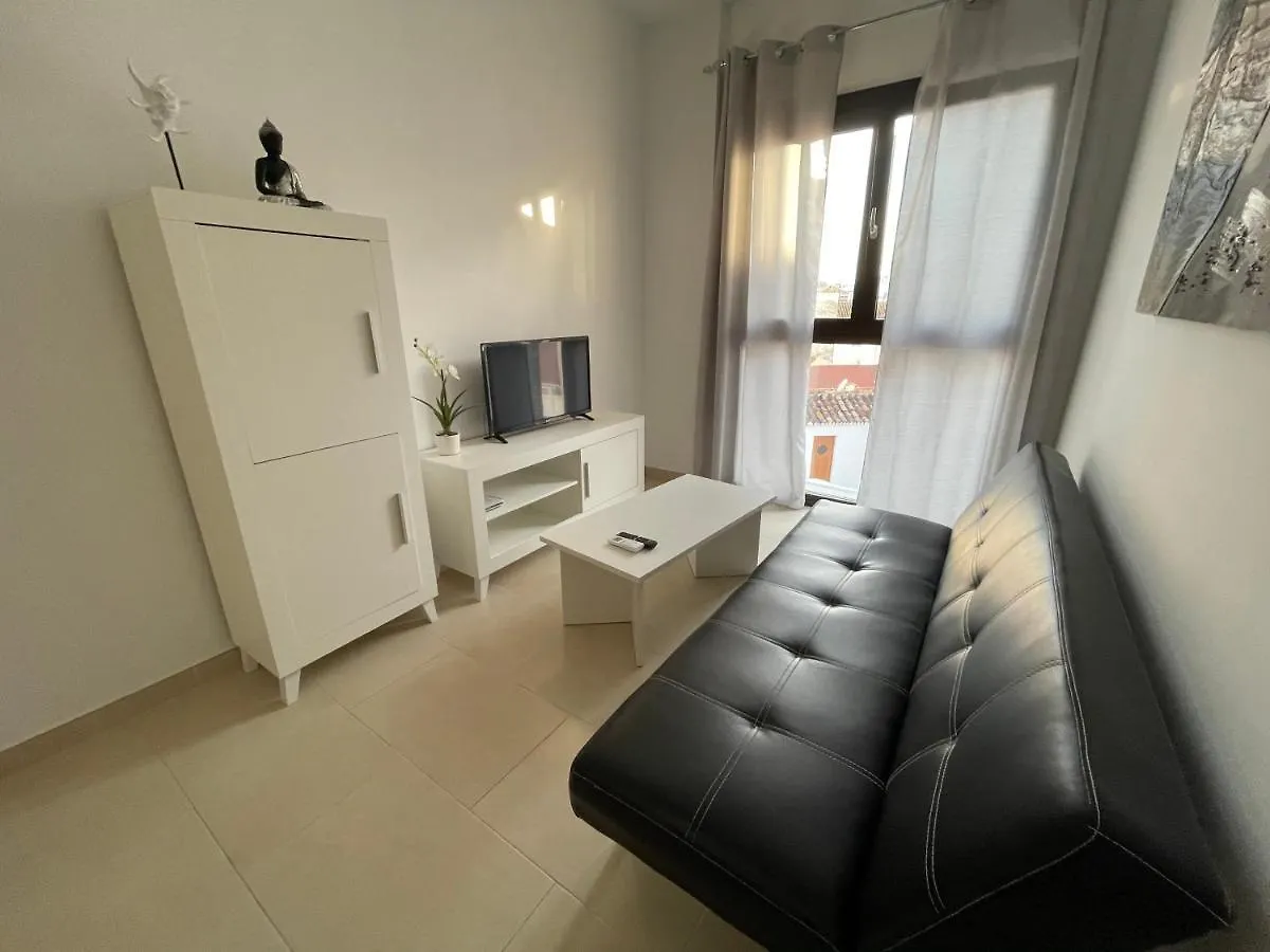 Отель Royal Suites Estepona By Croma