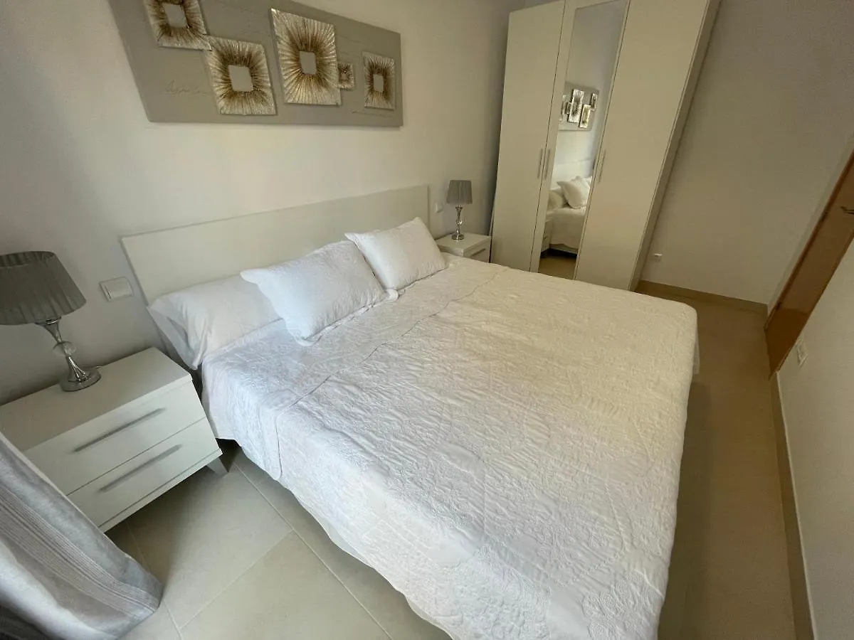 Отель Royal Suites Estepona By Croma