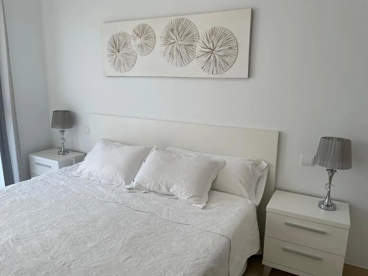 Отель Royal Suites Estepona By Croma