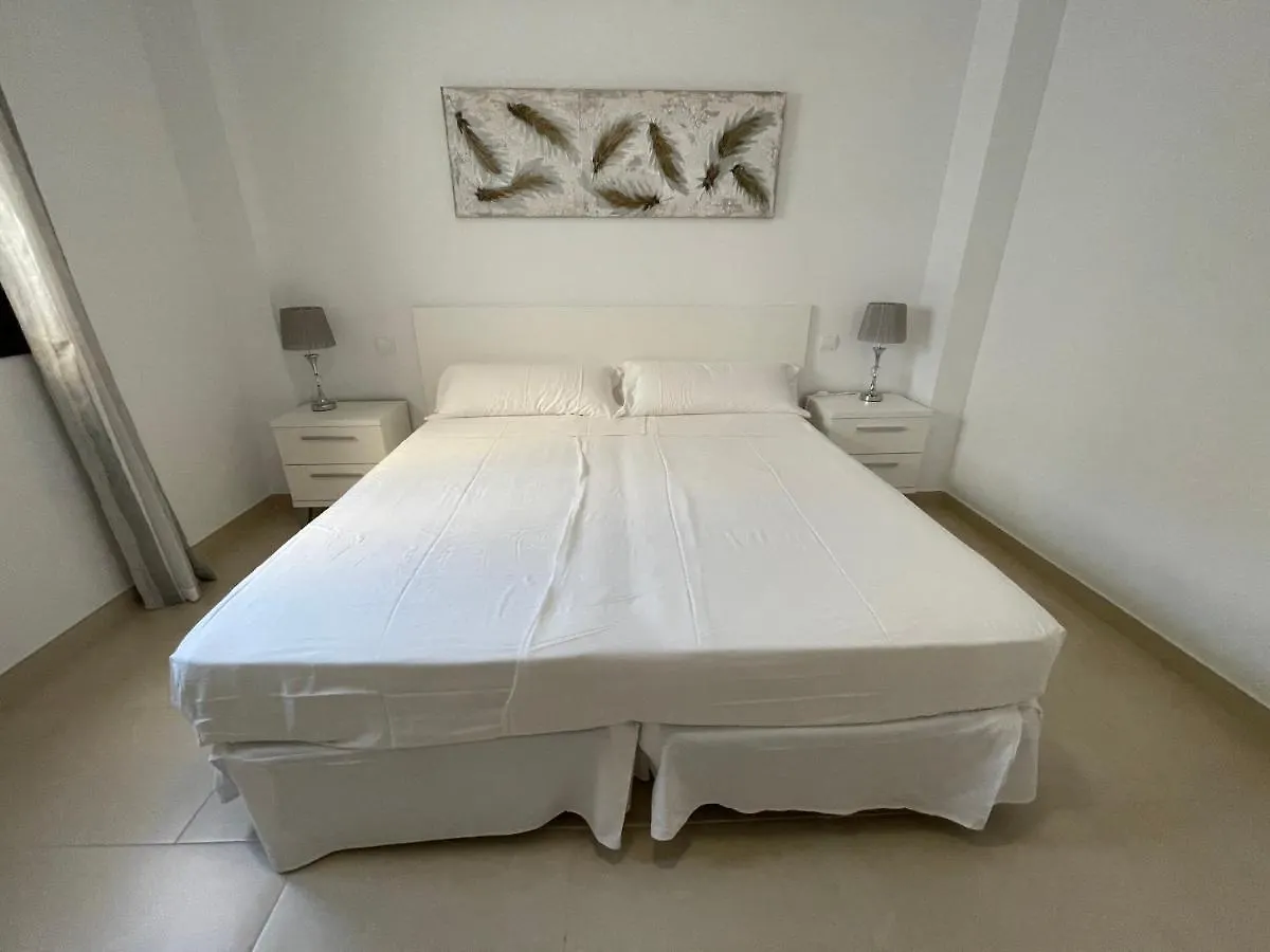 *** Отель Royal Suites Estepona By Croma Испания