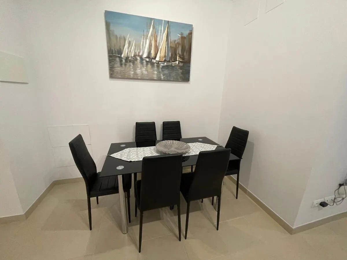 Отель Royal Suites Estepona By Croma