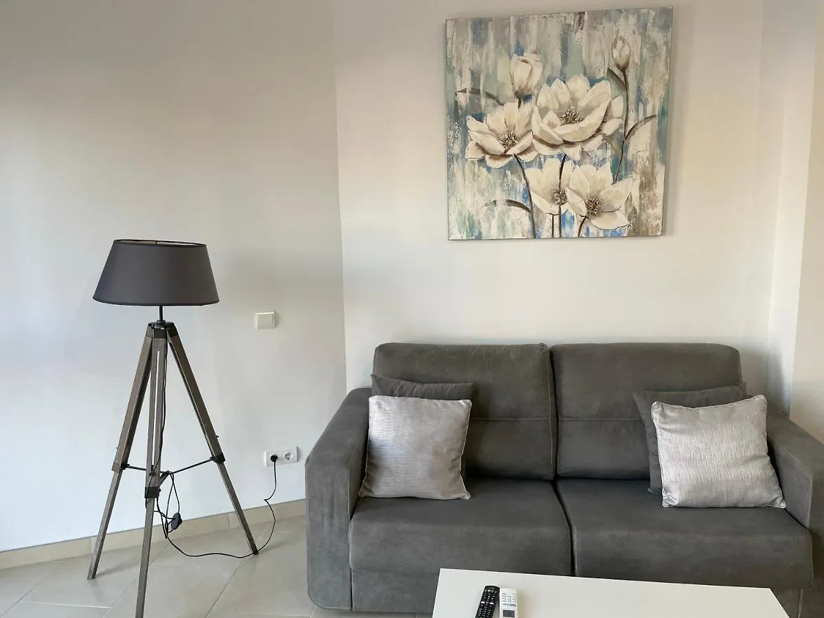 Royal Suites Estepona By Croma Hotel