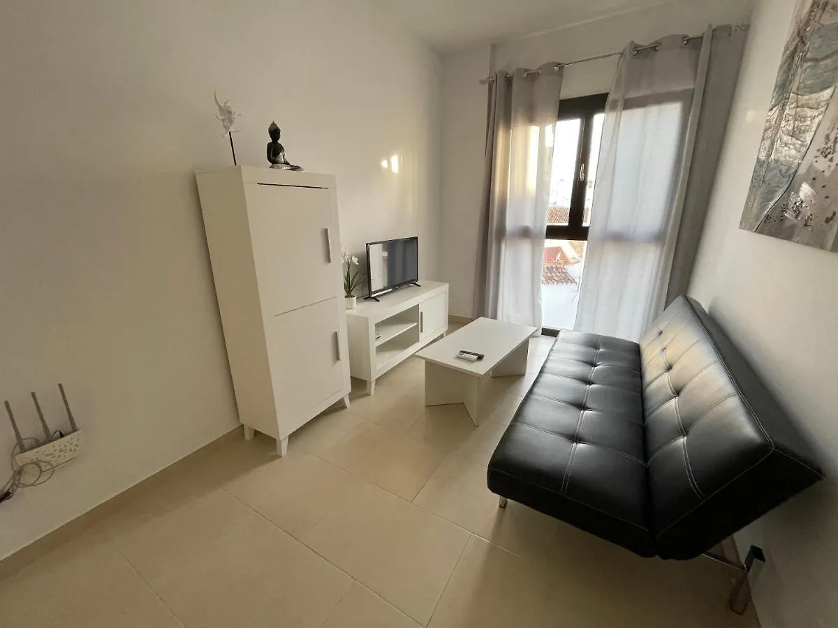 Royal Suites Estepona By Croma Hotel